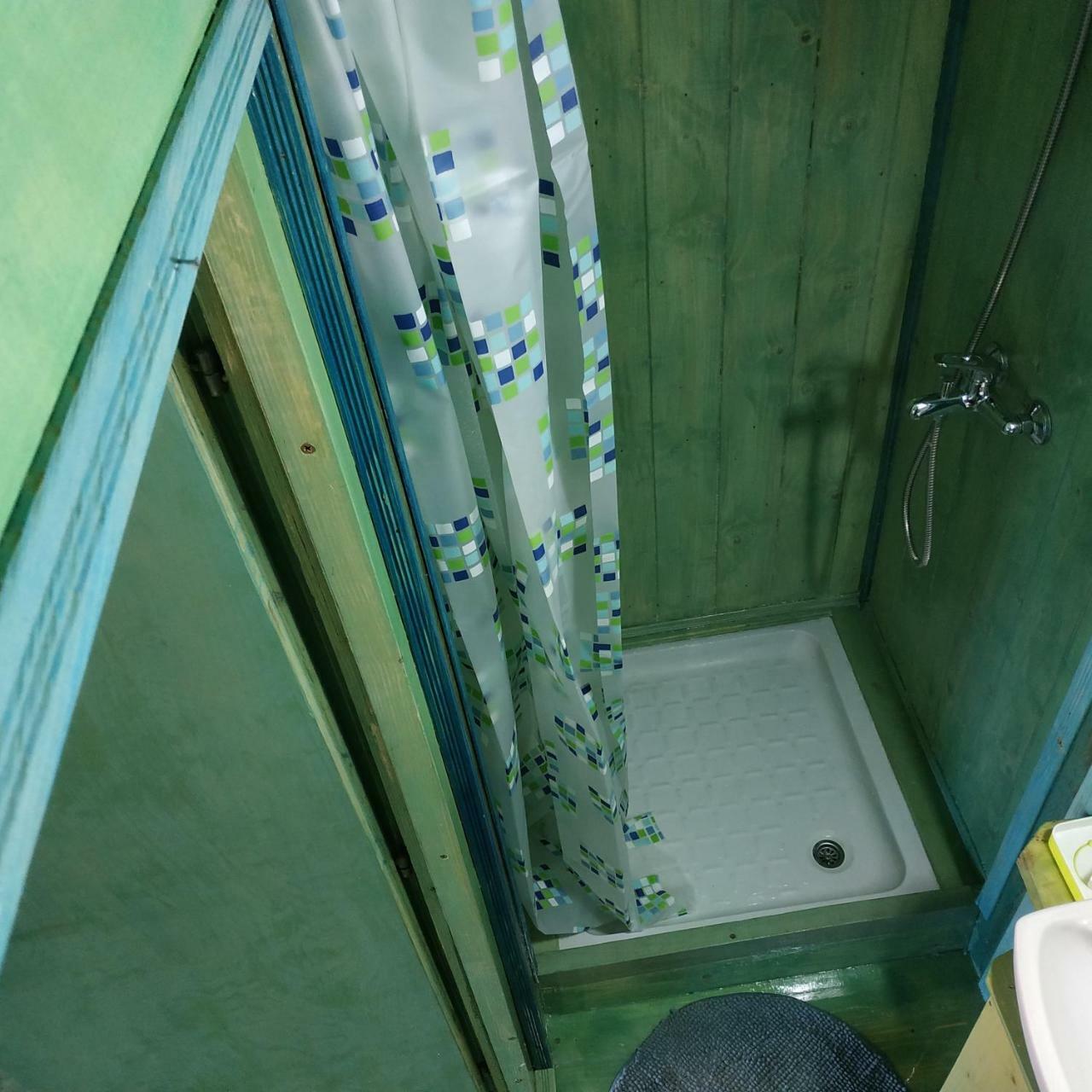 Guesthouse Bajka Vinci 외부 사진